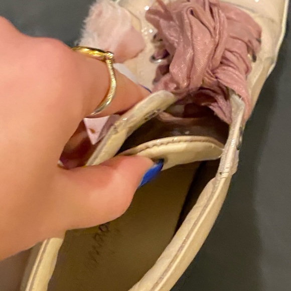 Famous among socialites, roses POKEMAOKE sneakers - Picture 9 of 11